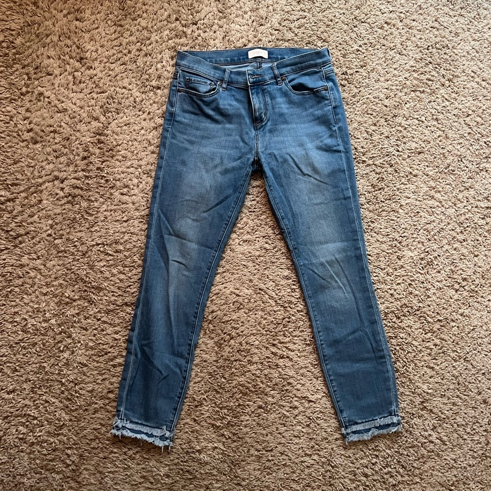 Loft Outlet size 4 modern skinny cropped jeans